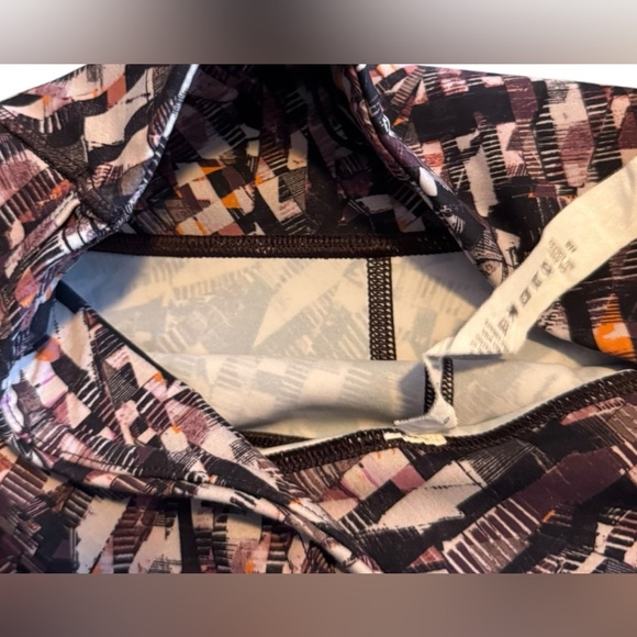 LULULEMON - Fast and Free Tight II 25" *Non-Reflective Nulux
Kaleidoscopic Pink - Picture 6 of 11